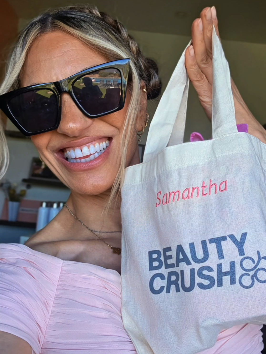@stung_by_samantha