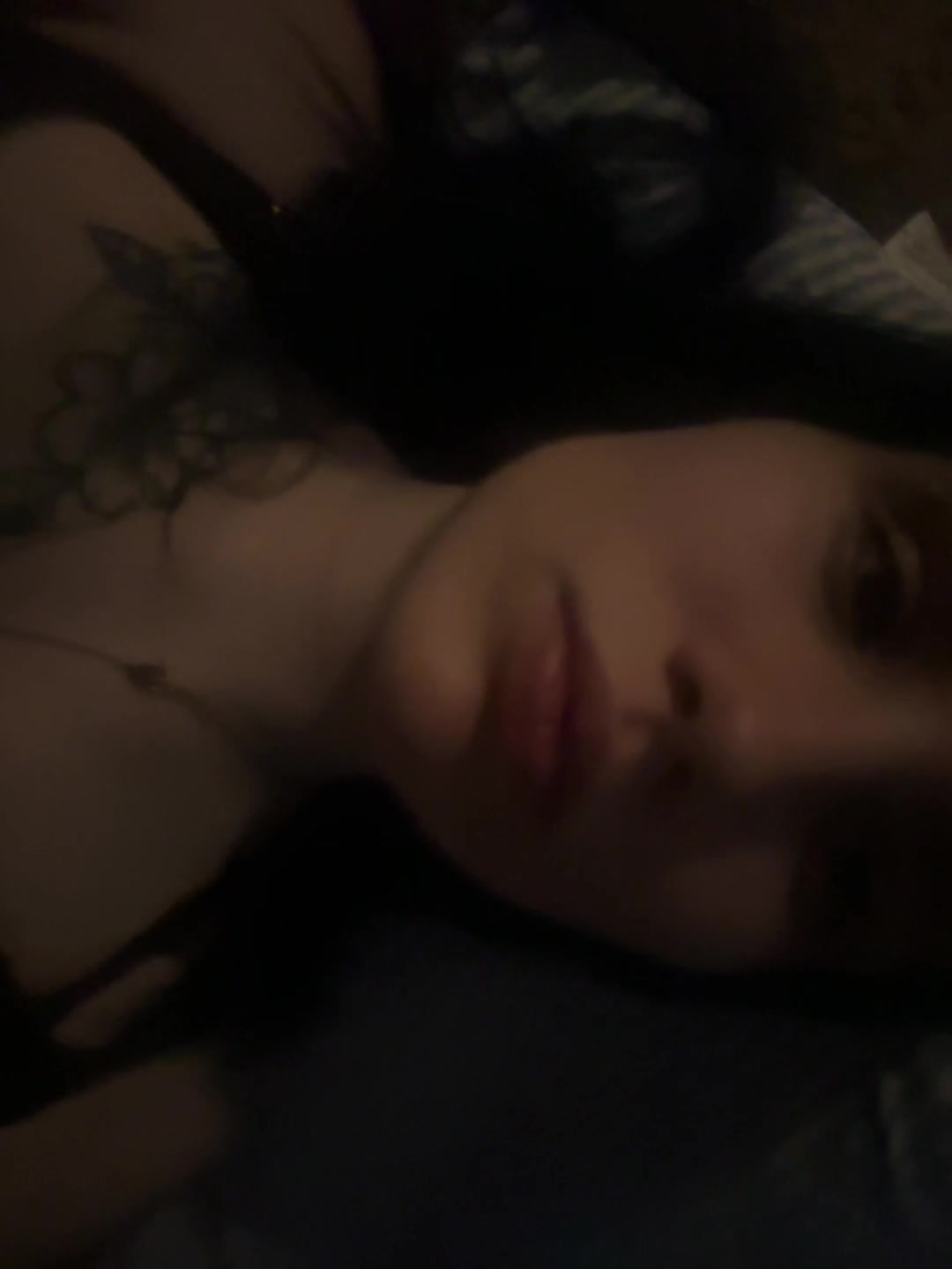 @Soph ๐งโ๏ธ