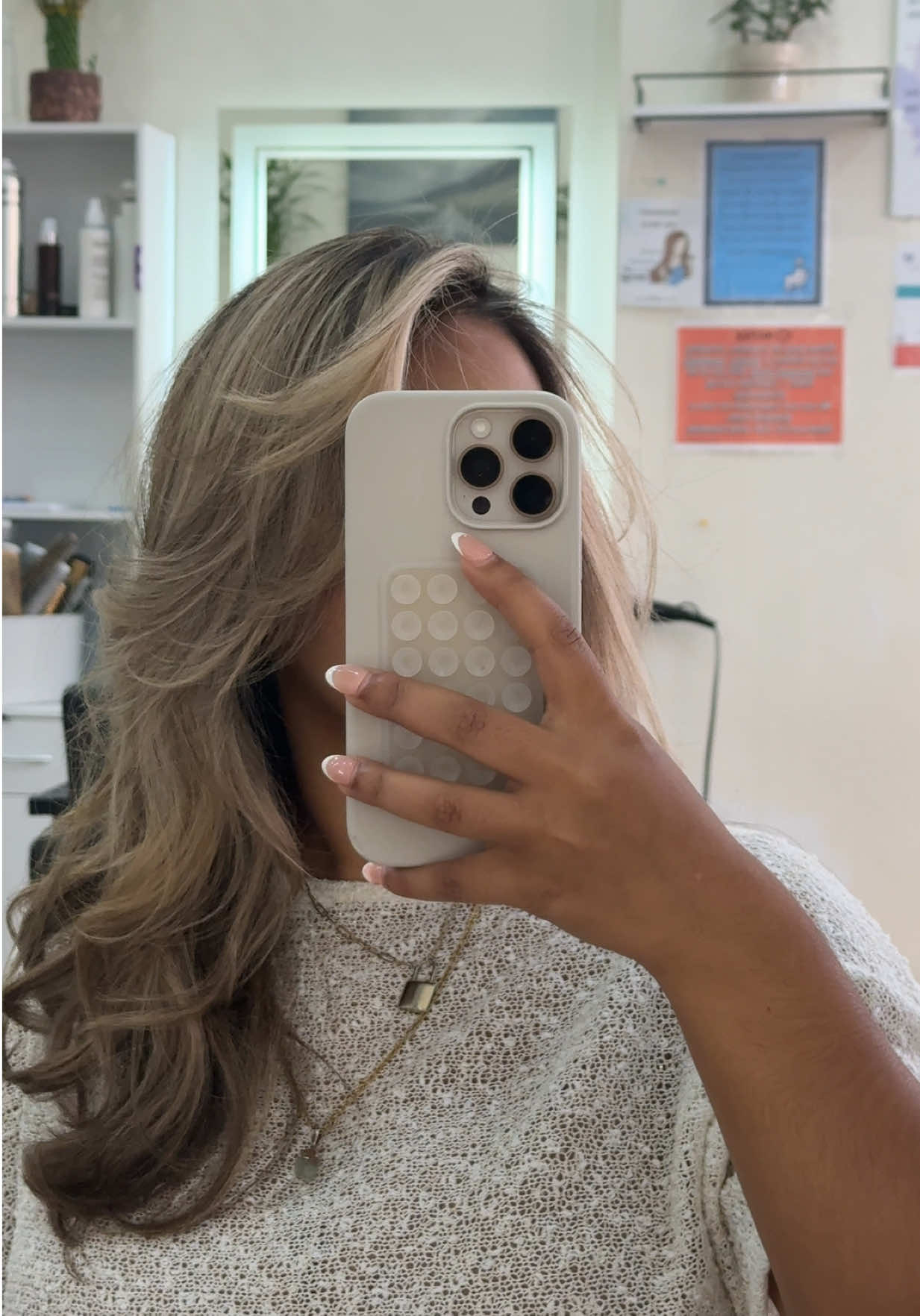@oyeshee