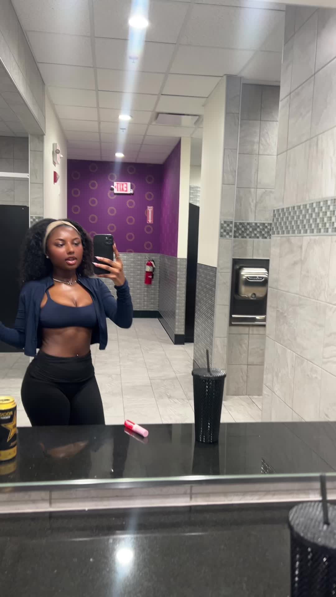 @Taniya Rae👸🏾