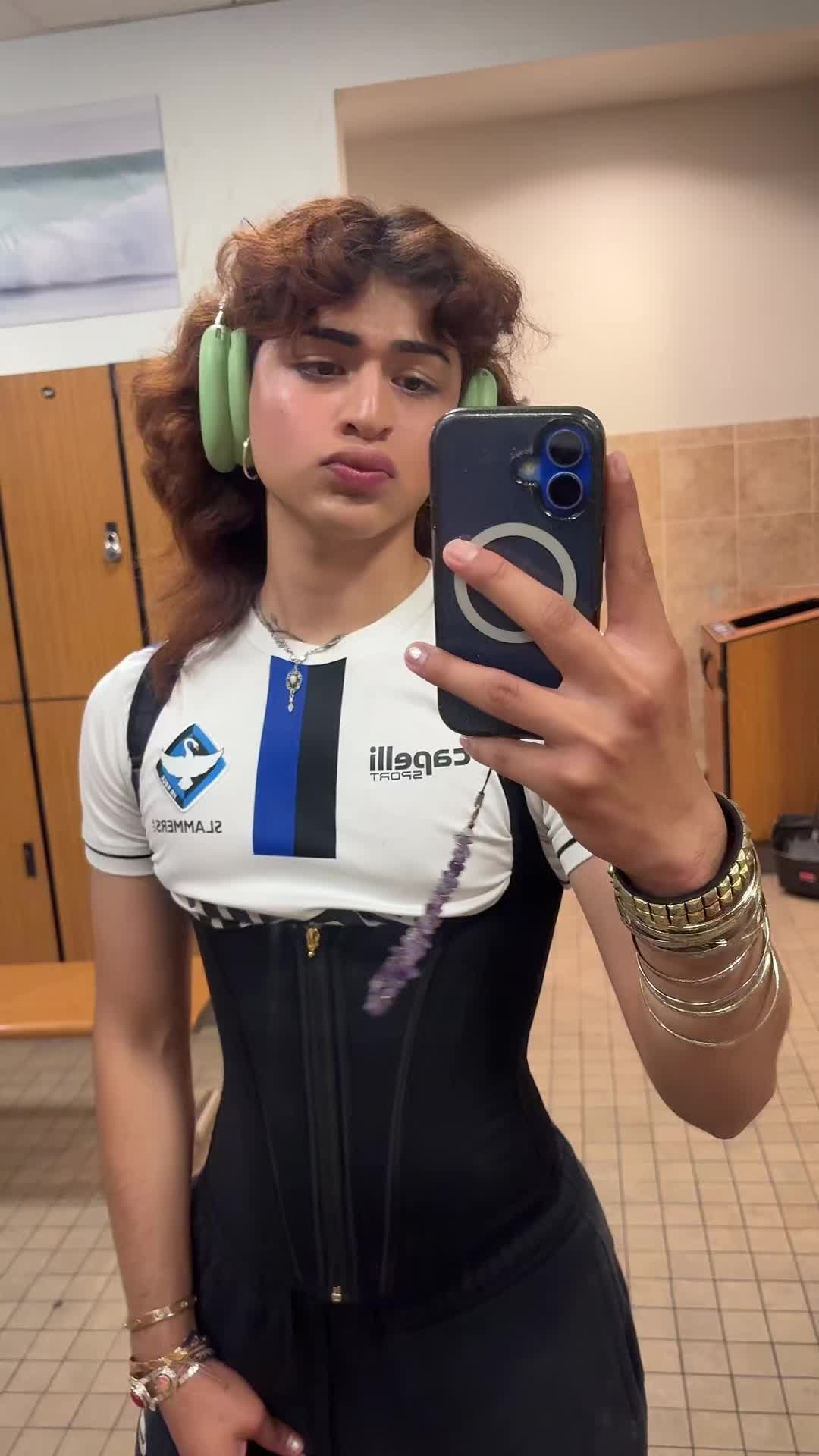 @Throughmylense