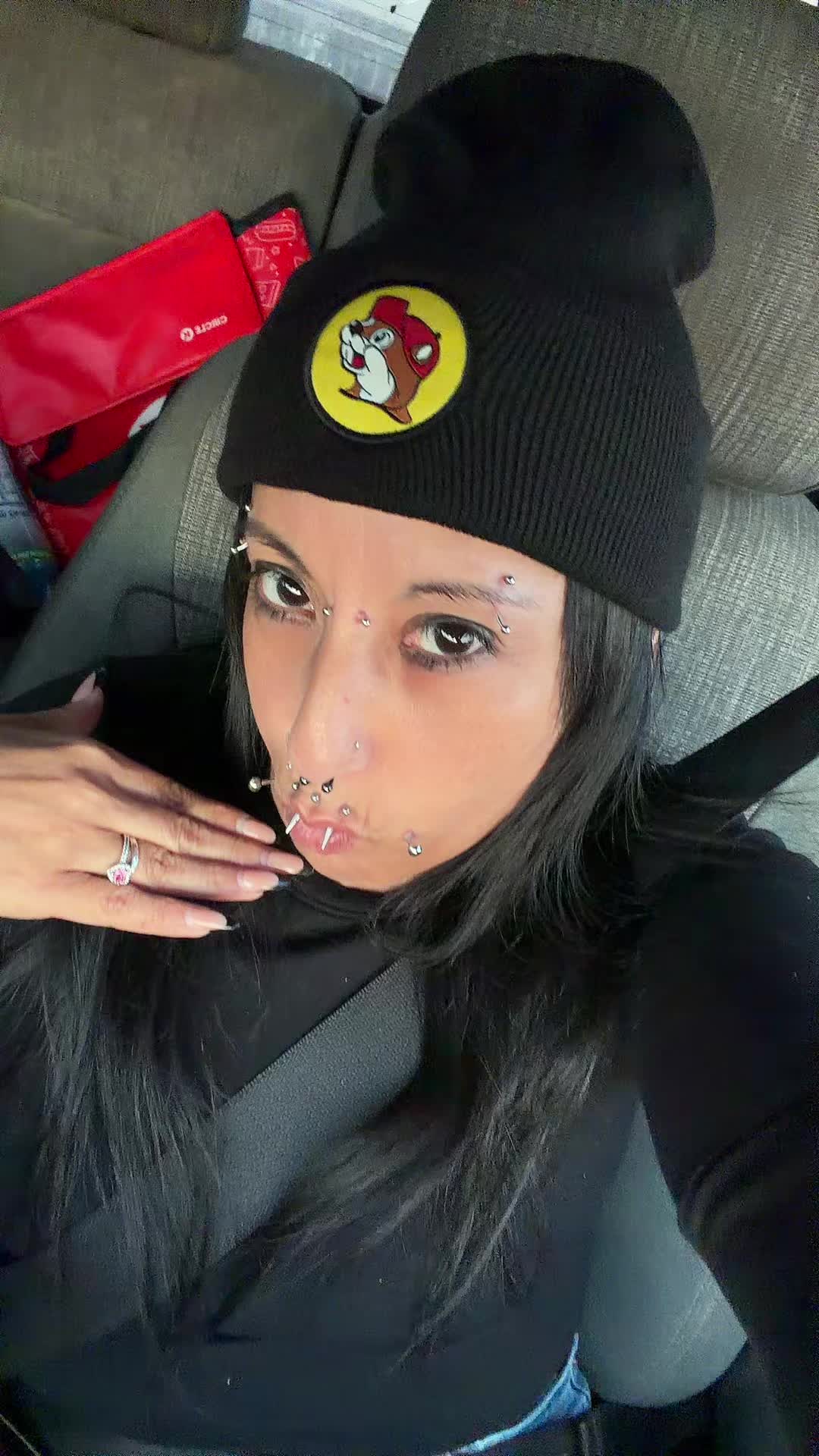 @draculapriestess