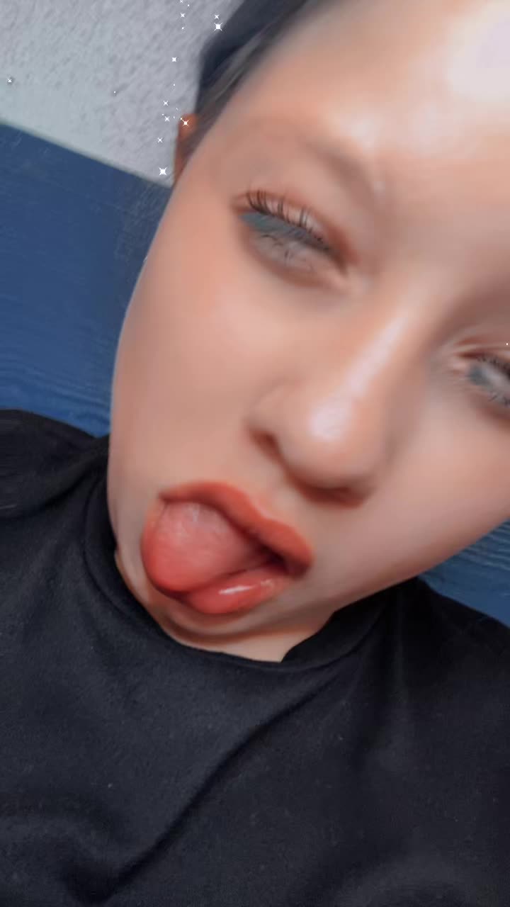 @Courtney Ann❤️🖤