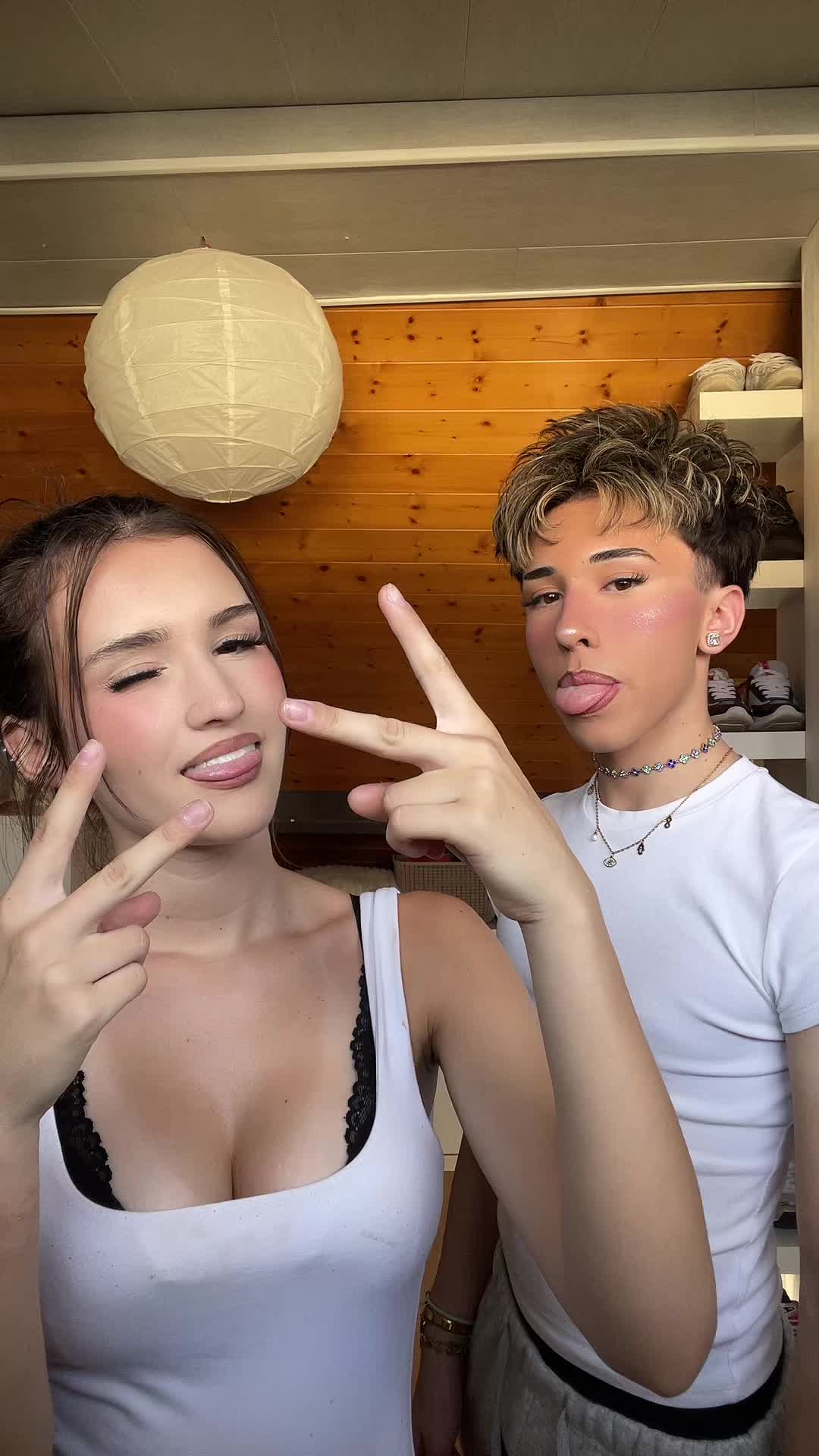 @𝘮𝘢𝘵𝘩𝘦𝘰