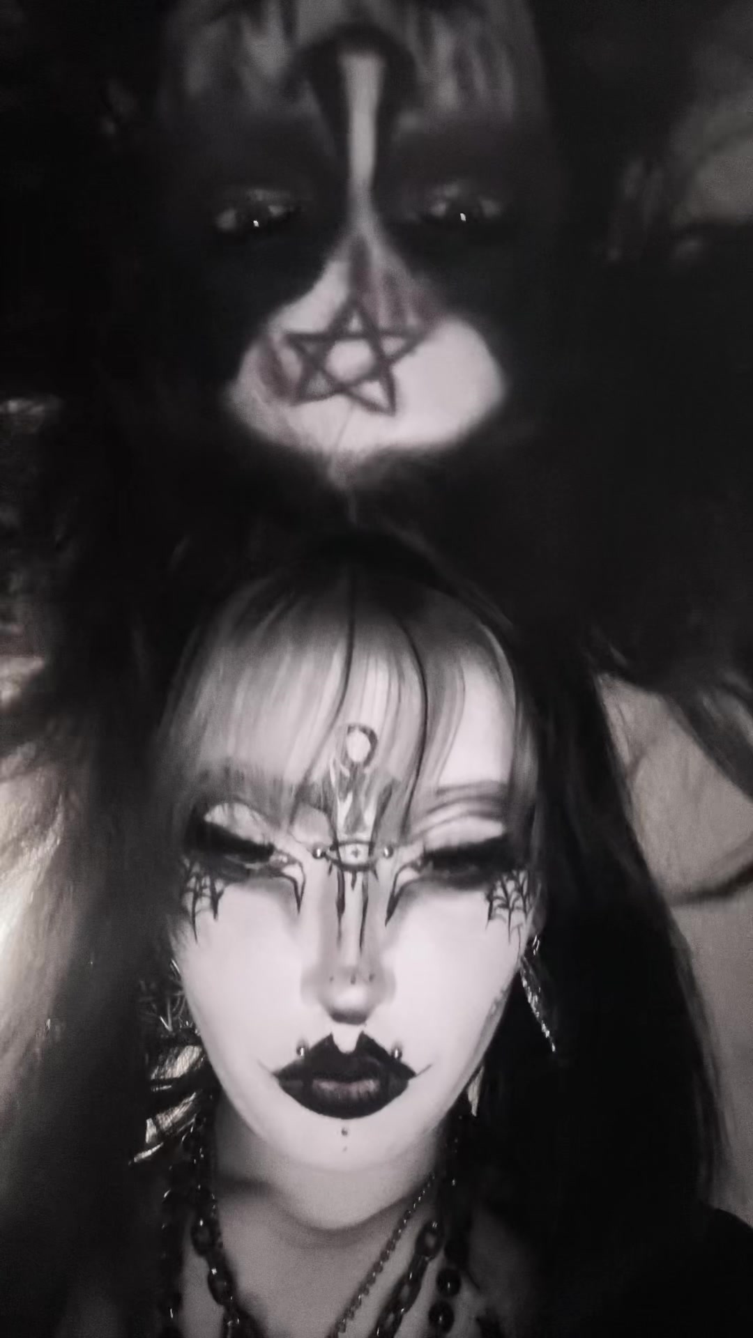 @gothic_crz