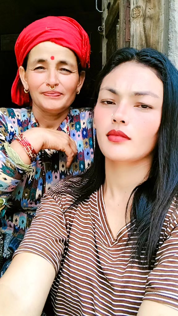 @Ni..Ru😘