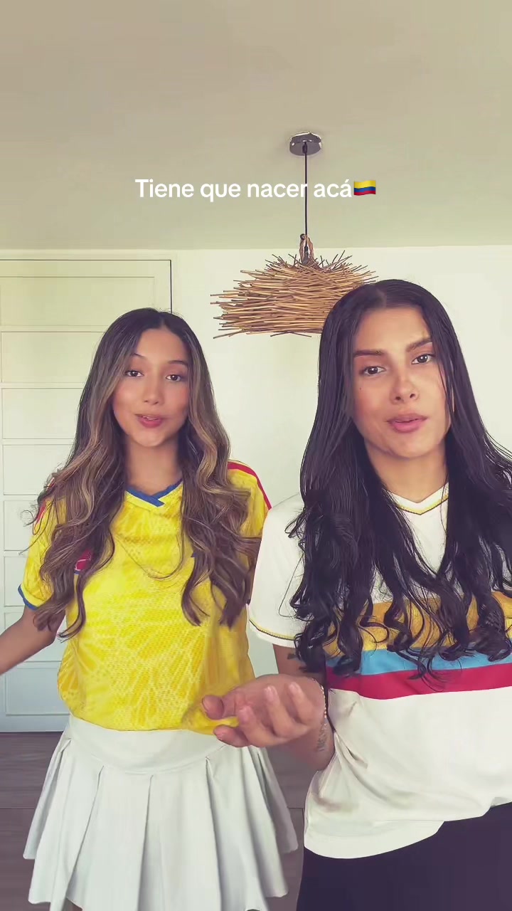 @AdriyMiche💗🌈