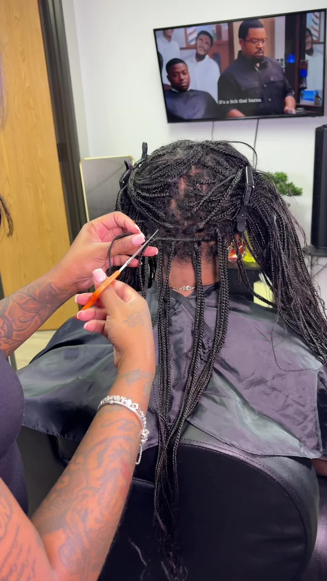 @Houston’s Braider/Lash Tech