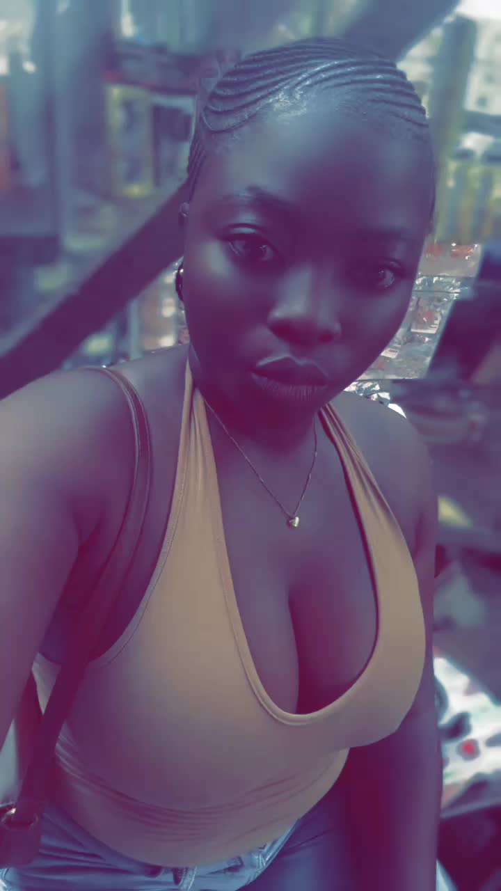 @Eyinju_Oluwa🖤