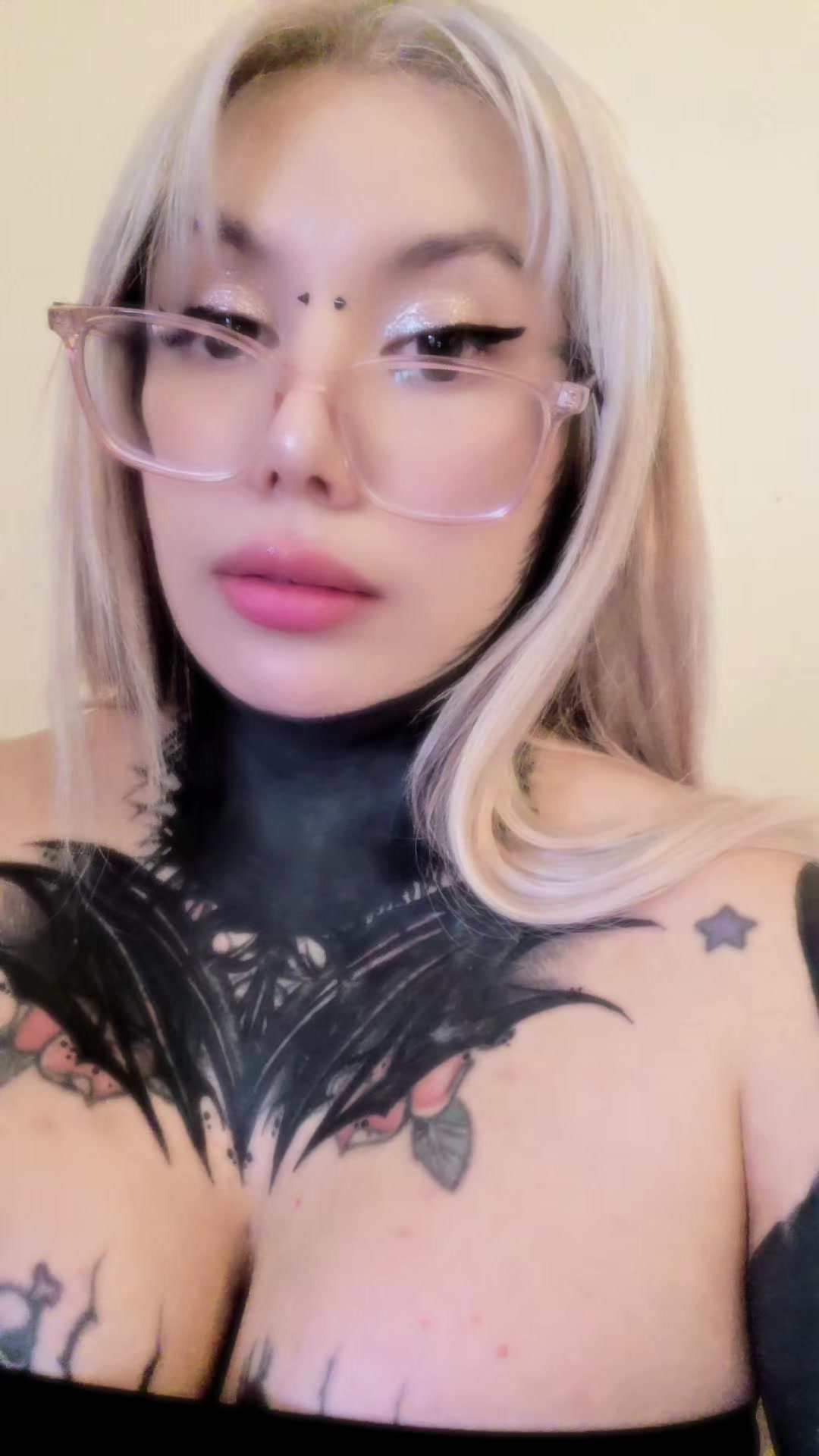 @sixxtina666