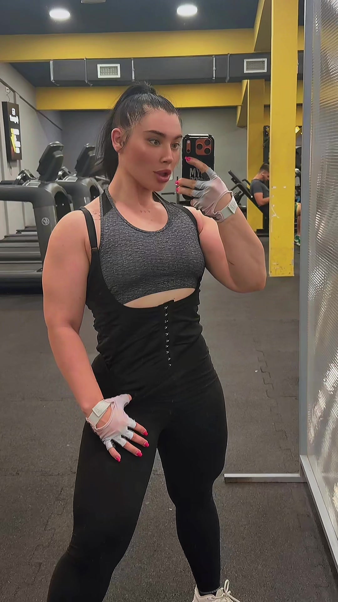 @Andjela Petkovic