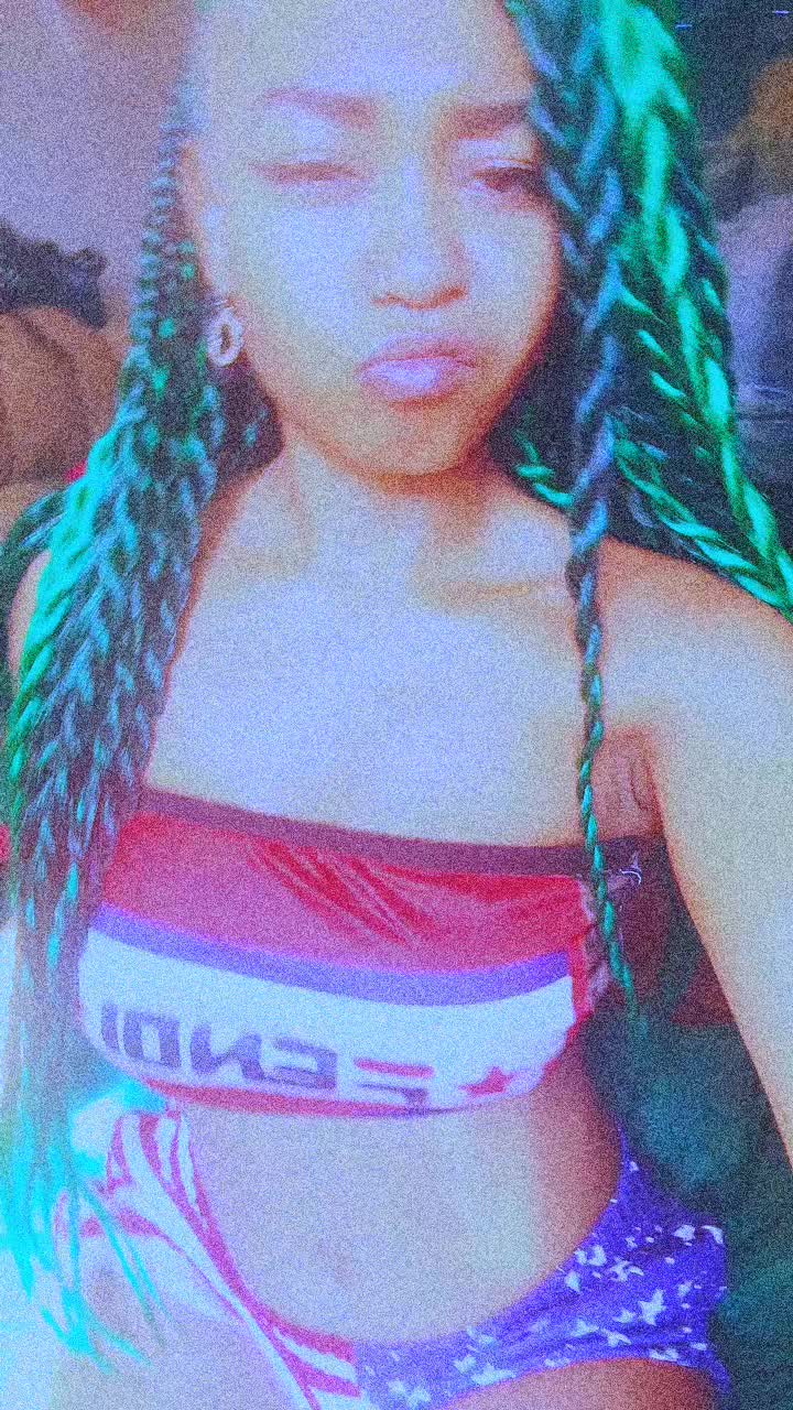 @PRETTY _GIRL_LOCA3๐๐ค