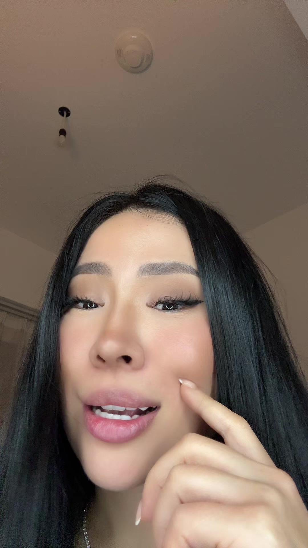 @𝔎𝔲𝔞𝔫𝔦𝔰𝔥𝔬𝔳𝔞 𝔄𝔦𝔡𝔞