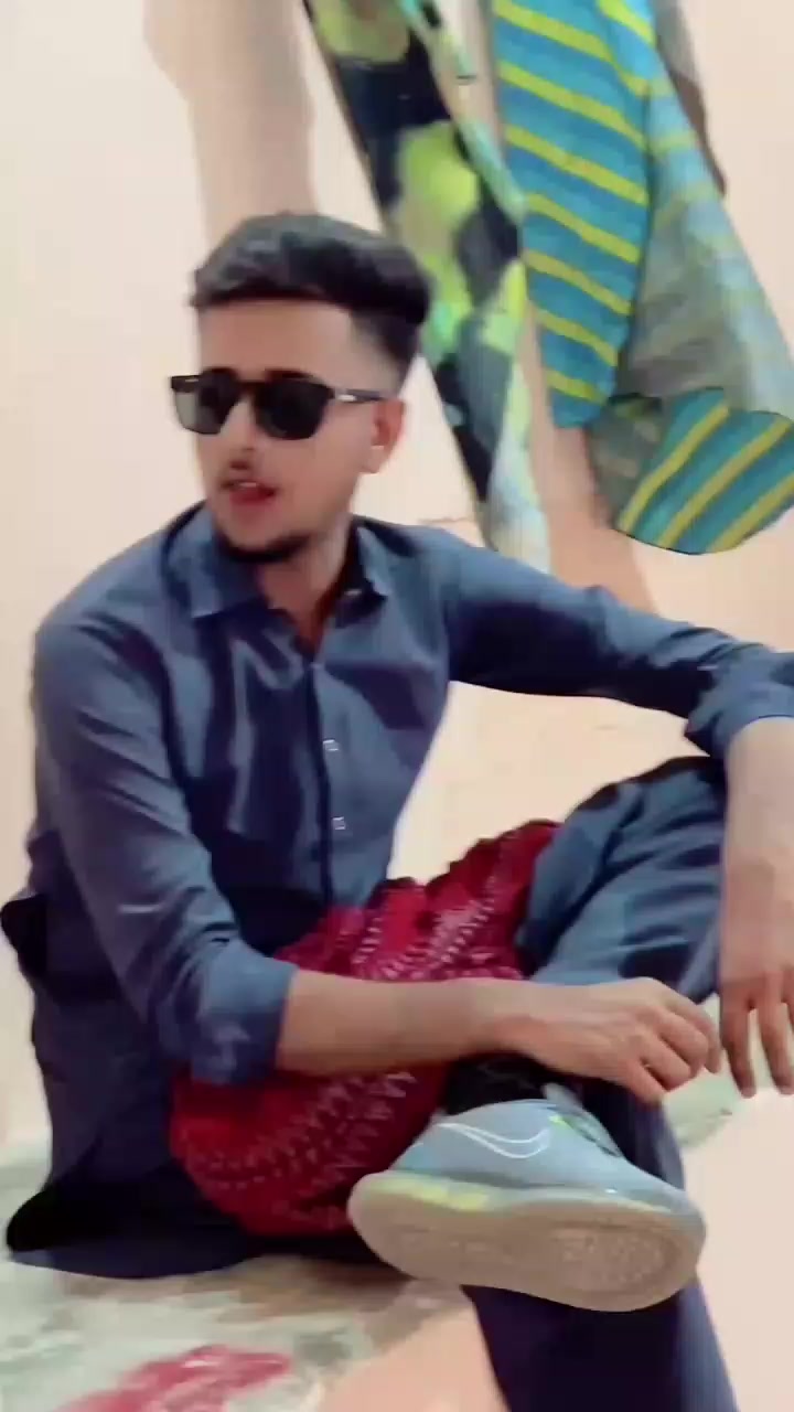 @Atif🍷