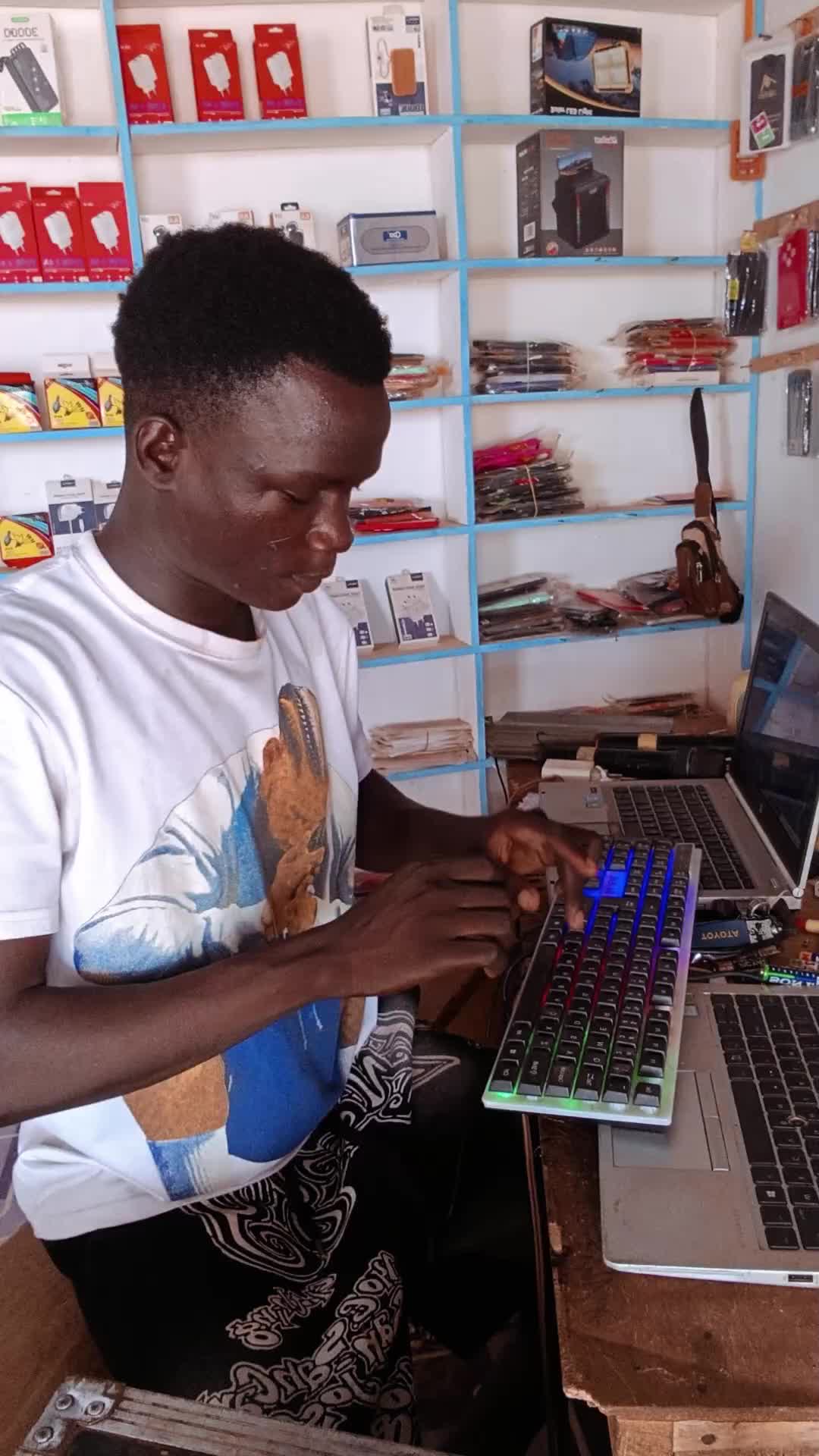 @dj💫 le 💫remixeur🌟1er