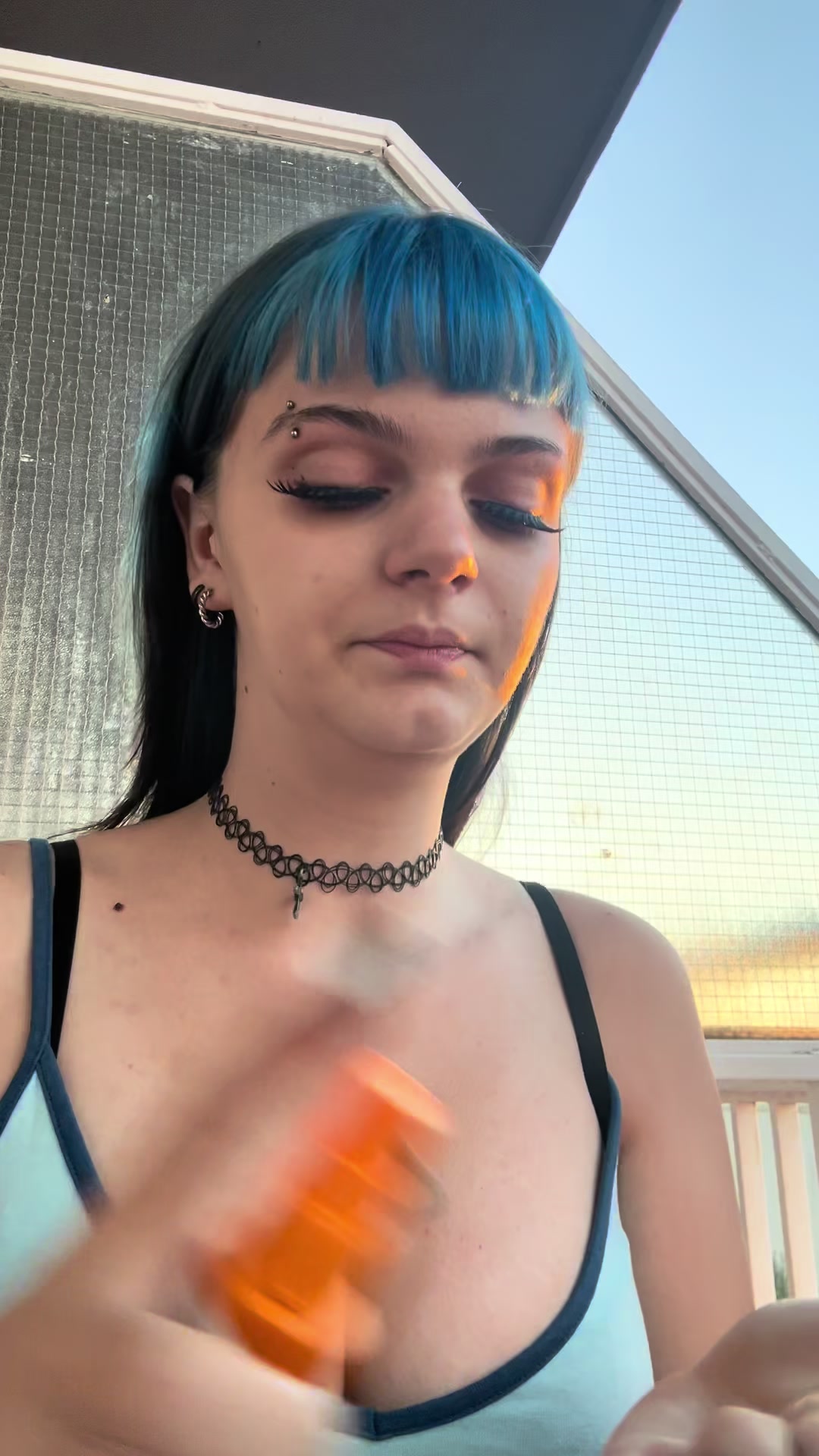 @M