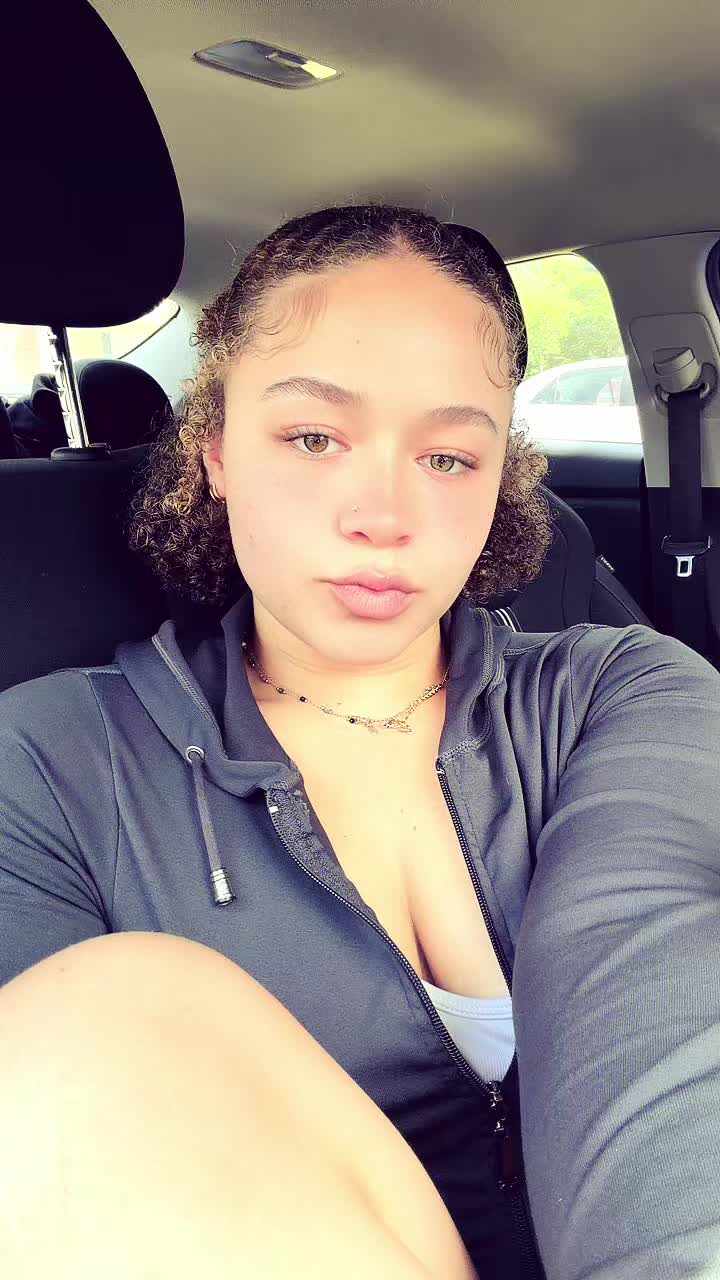 @charlibarli