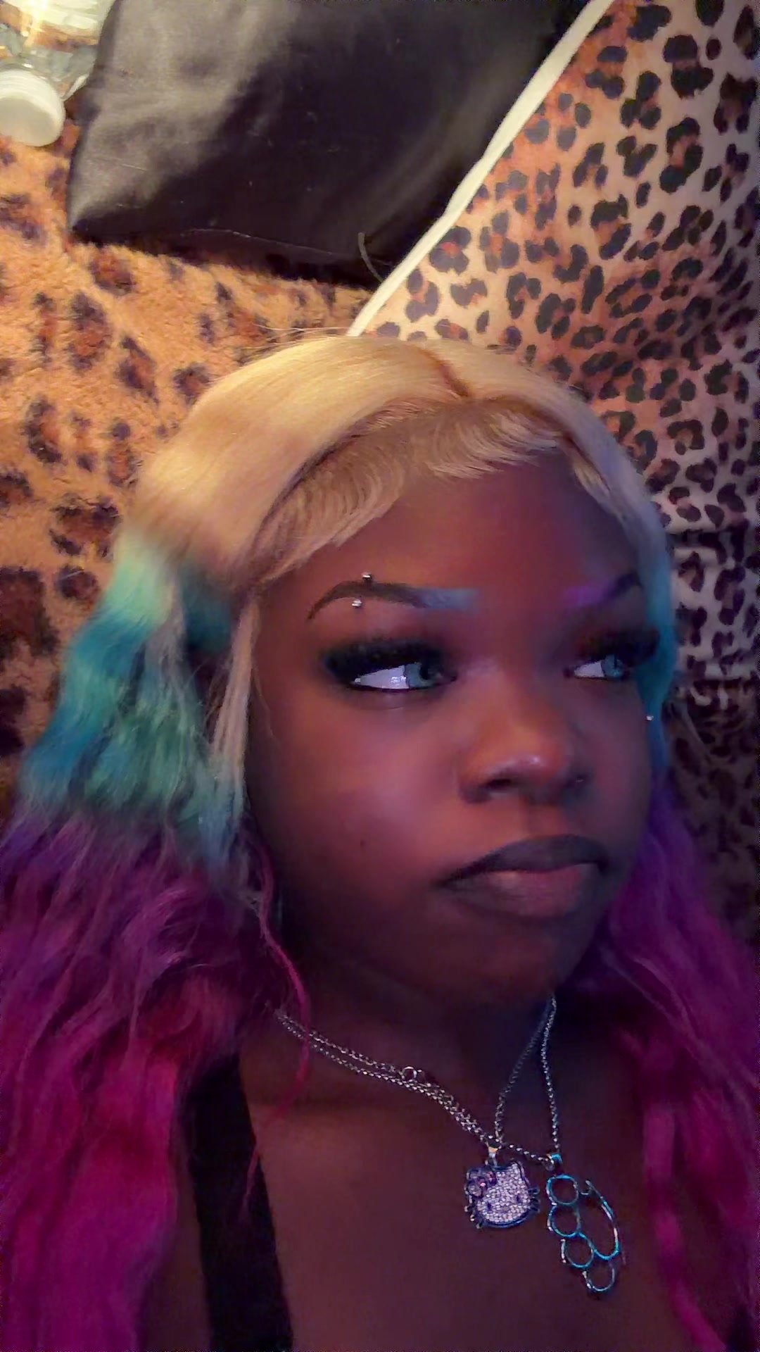 @️poopyglam69