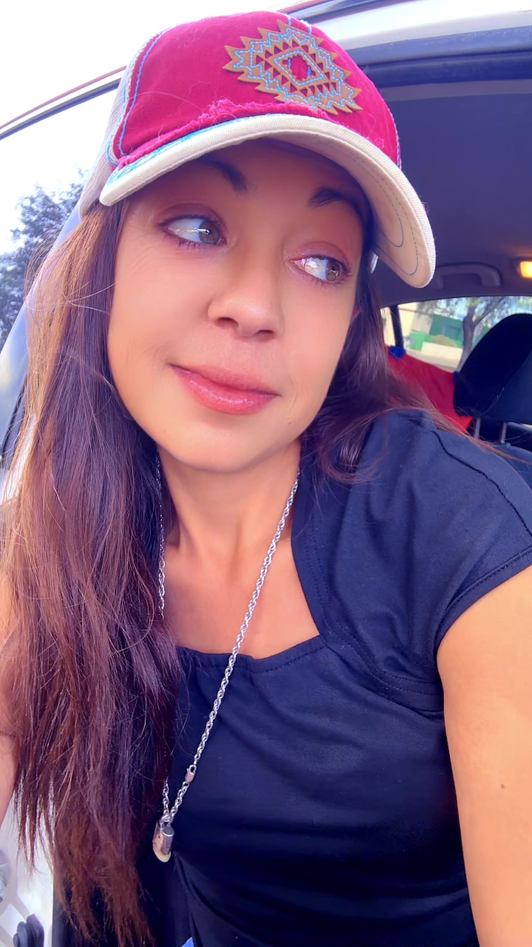 @GreenEyedTruth 💚✅