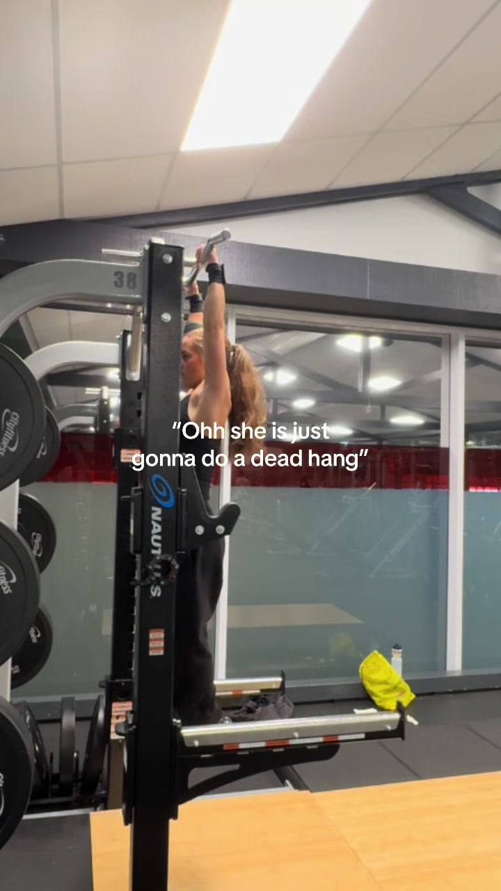 @sophievk_