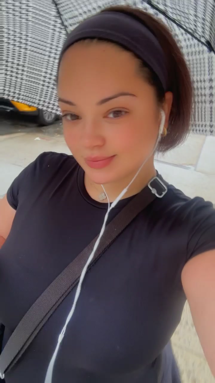 @anissa224123