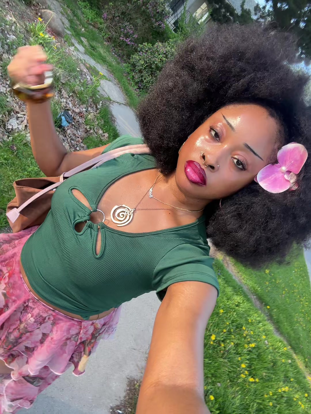 @the_girleexperience