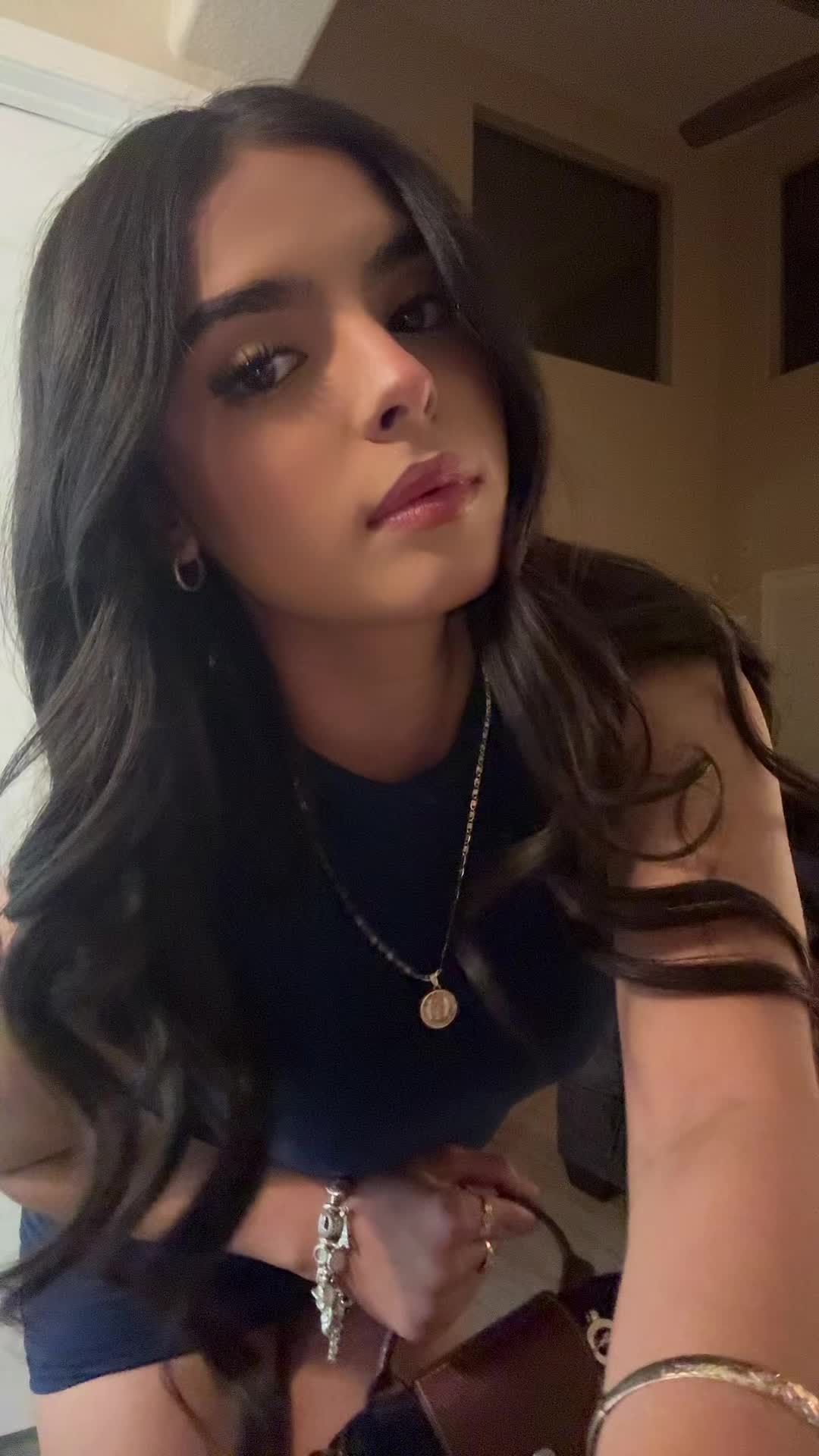 @Paula<3