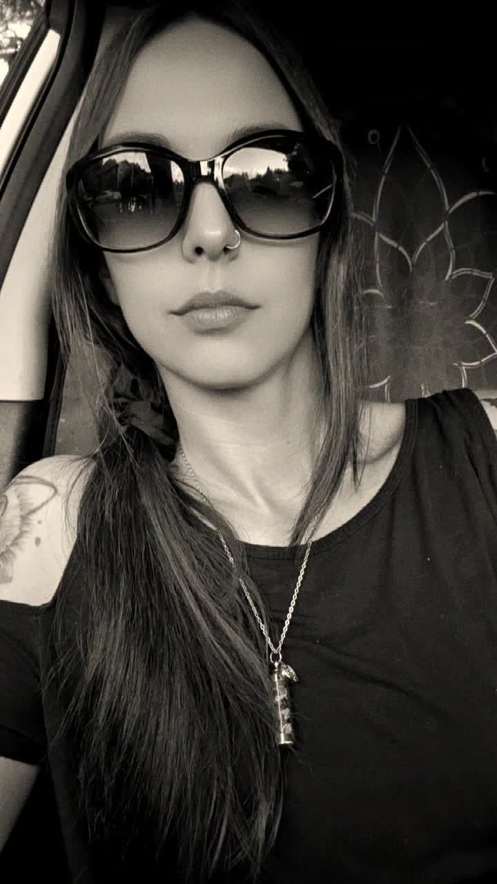 @MaryLizzy