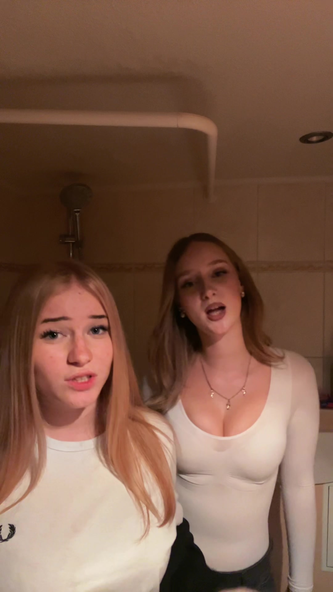 @Anni