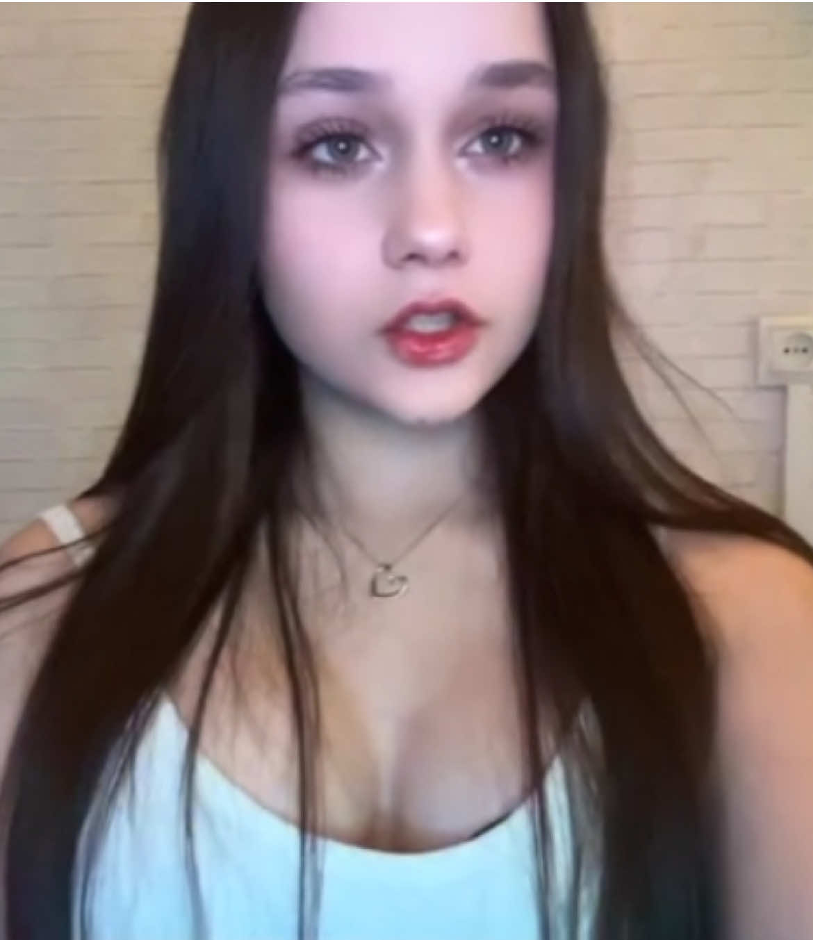 @лёля🍓