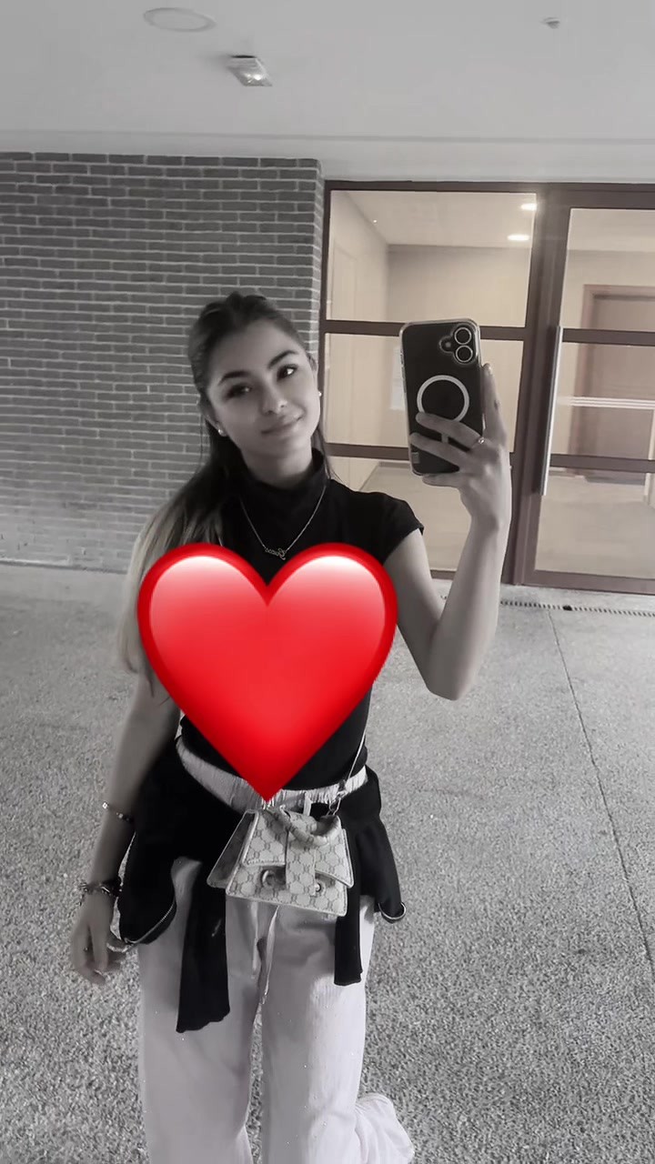 @Cristina_bay18