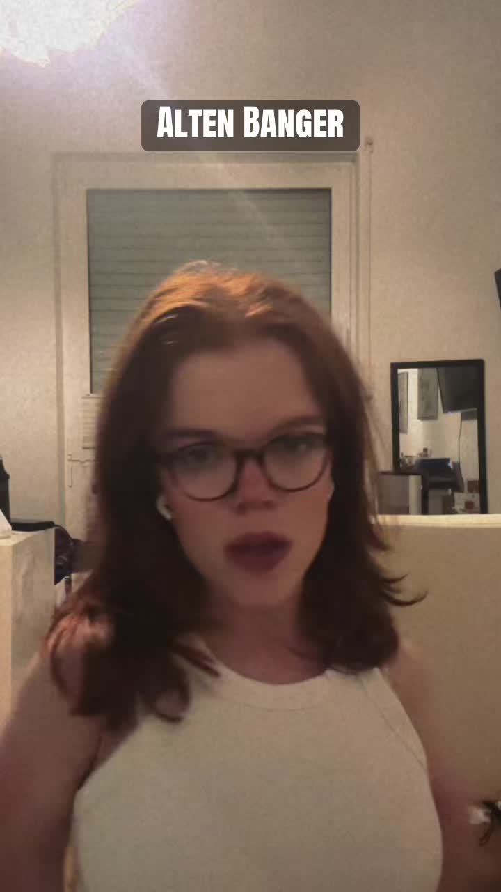 @𝒜𝓃𝒶𝒾̈𝓈