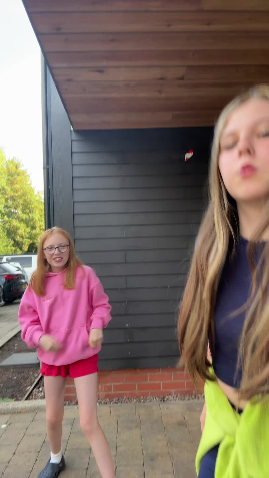 @raerae