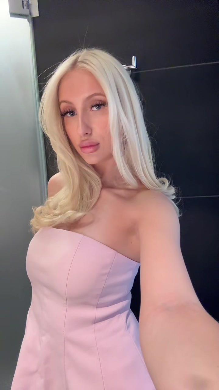 @ciaracollien