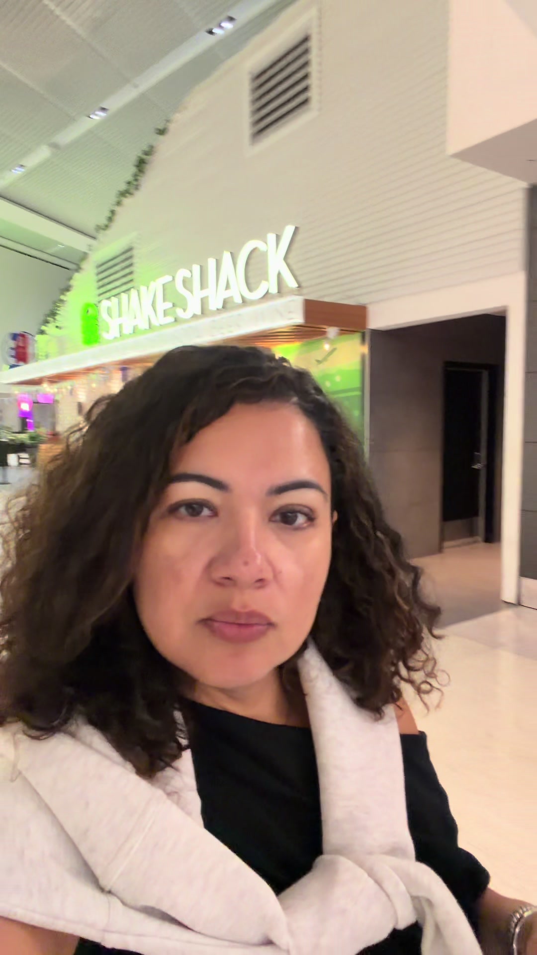 @paoshortandcurvy