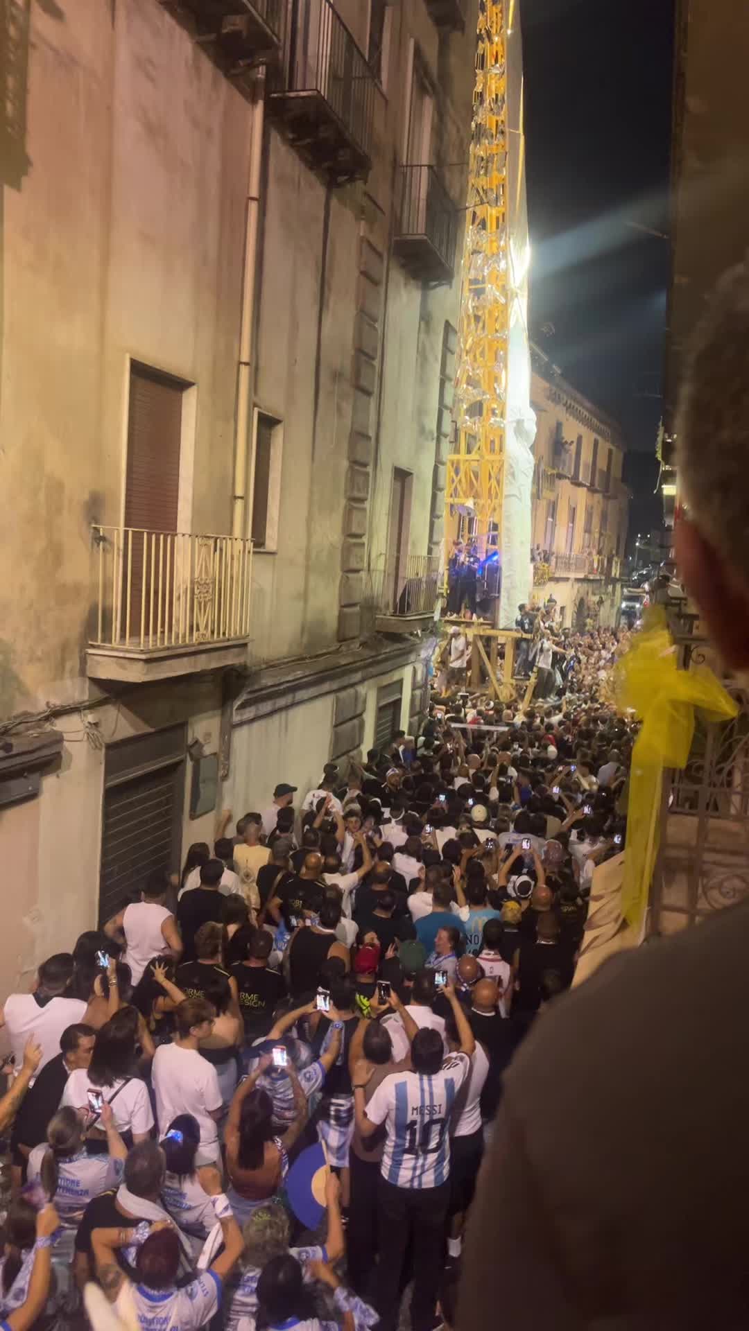 @Utente sconosciuto