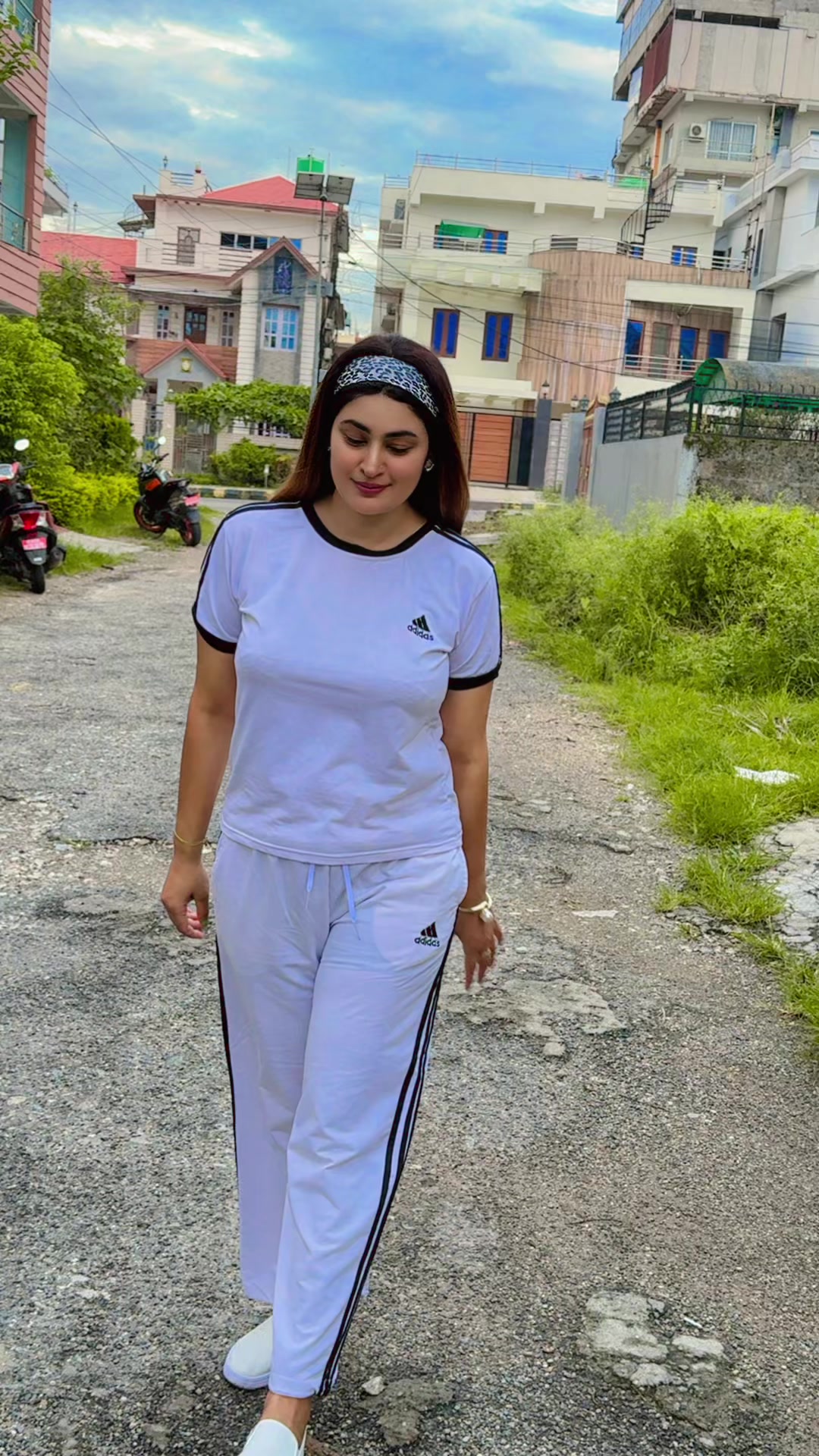 @SUSHMA NEUPANE🦋👰