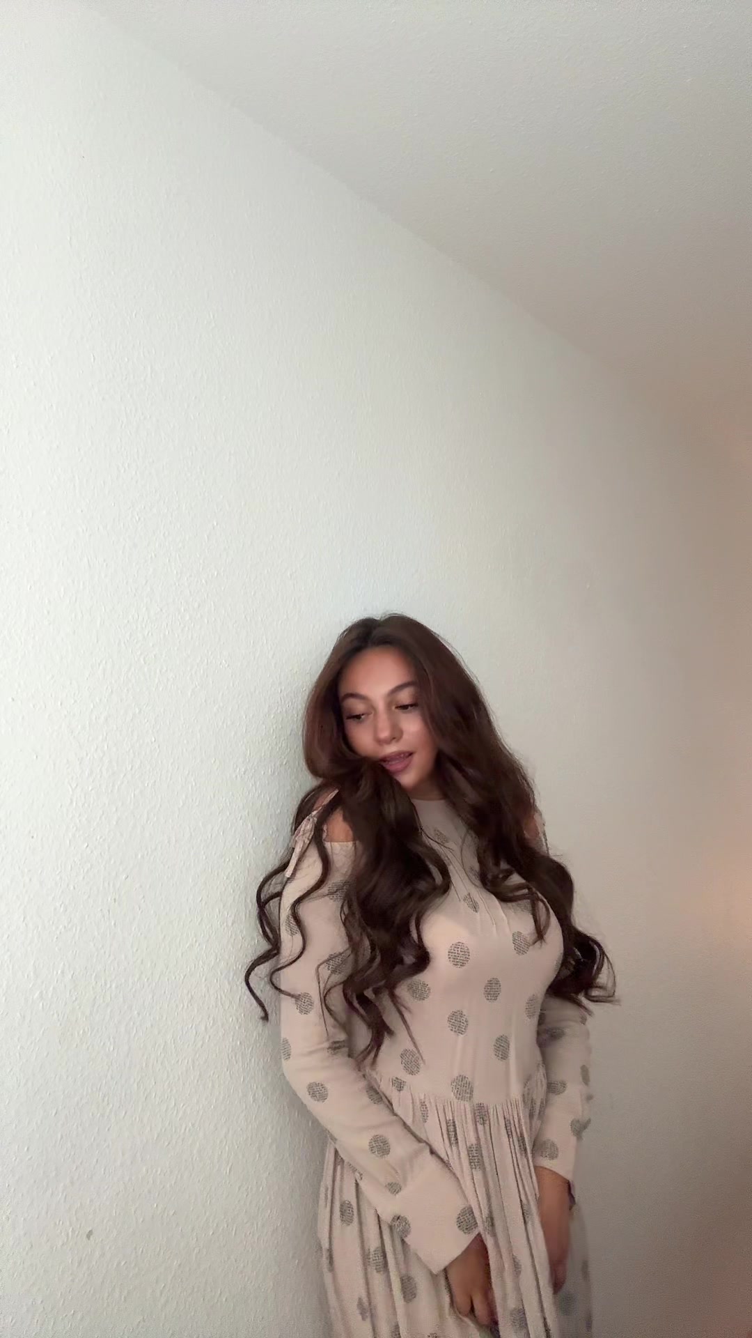 @Ariana J.S.D👑