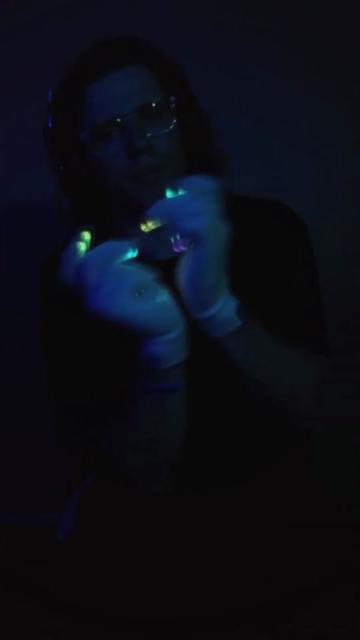 @glowmatose