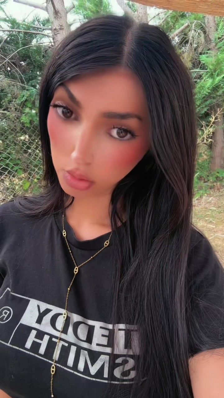@SISI Officiel 🖤💋