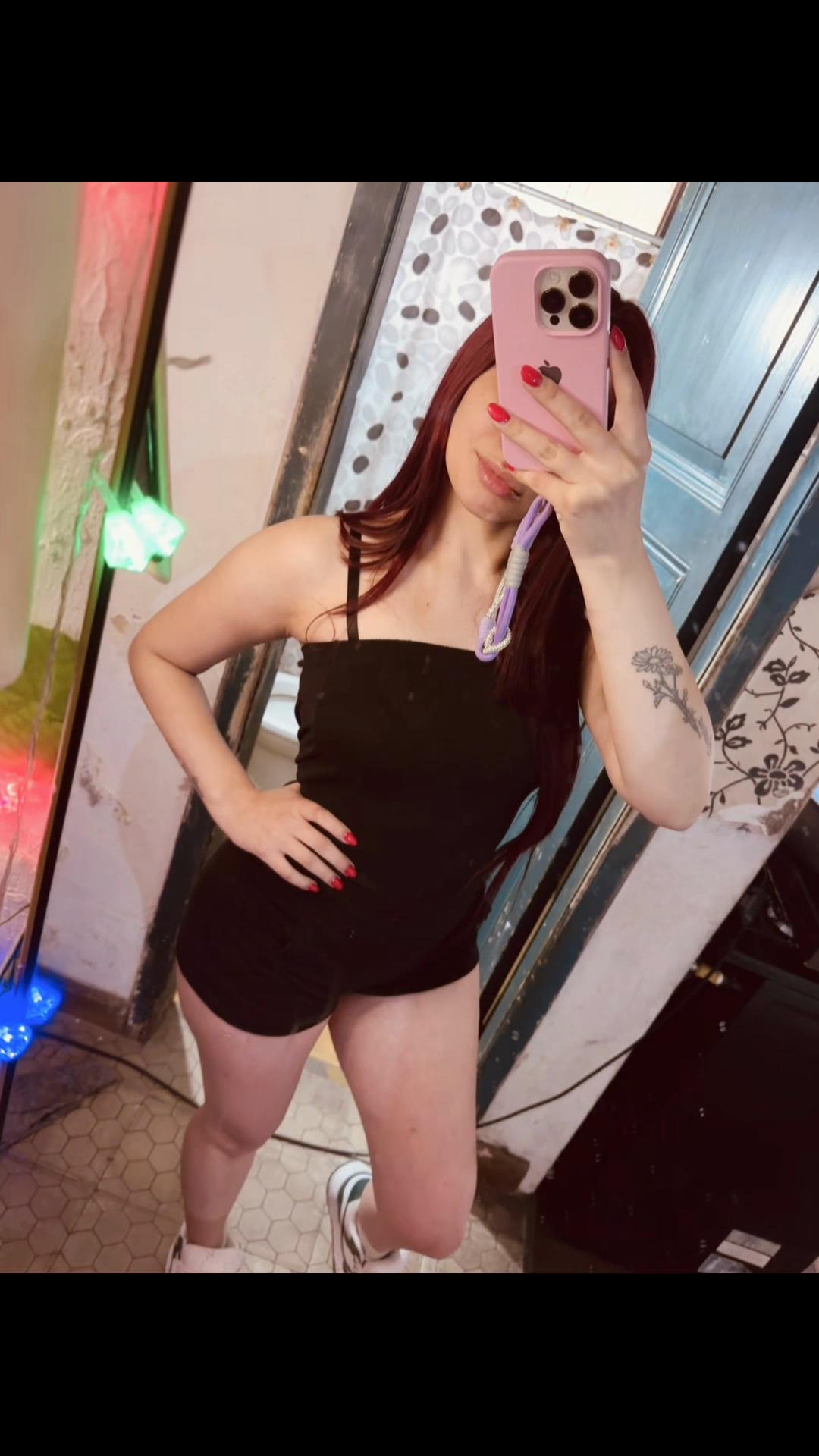 @ℳ𝑒𝓁𝒶𝓃𝓎👩🏻&zwj;🦰