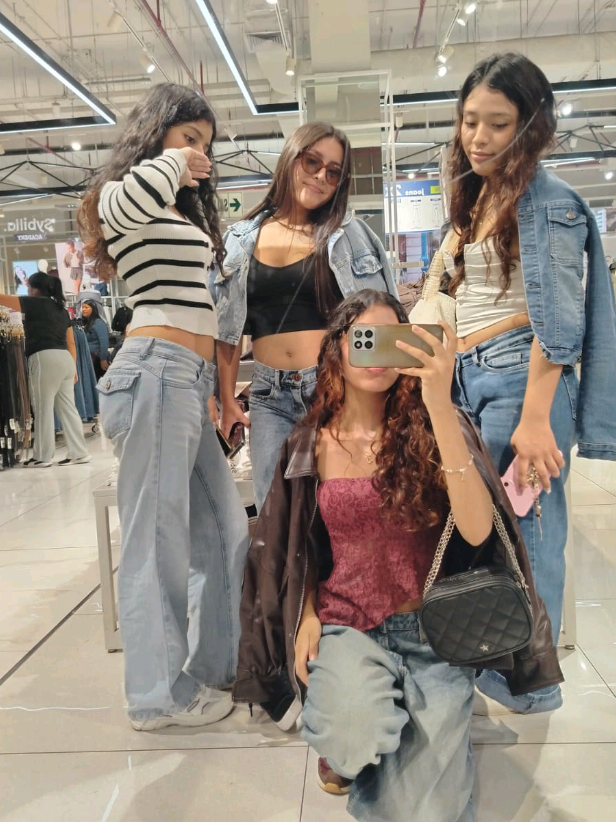 @Maylin&dagger;★