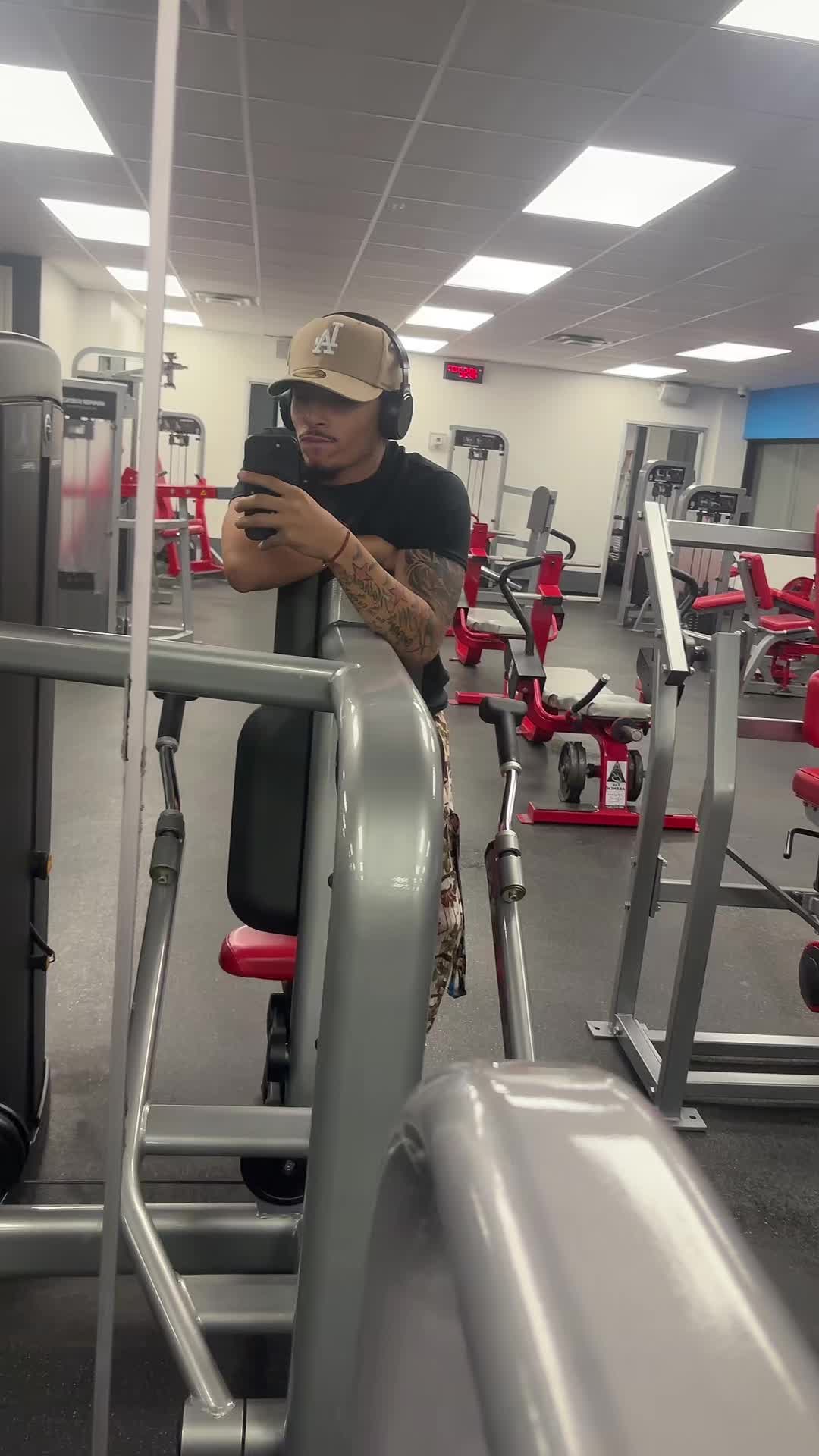@kbandoszz_