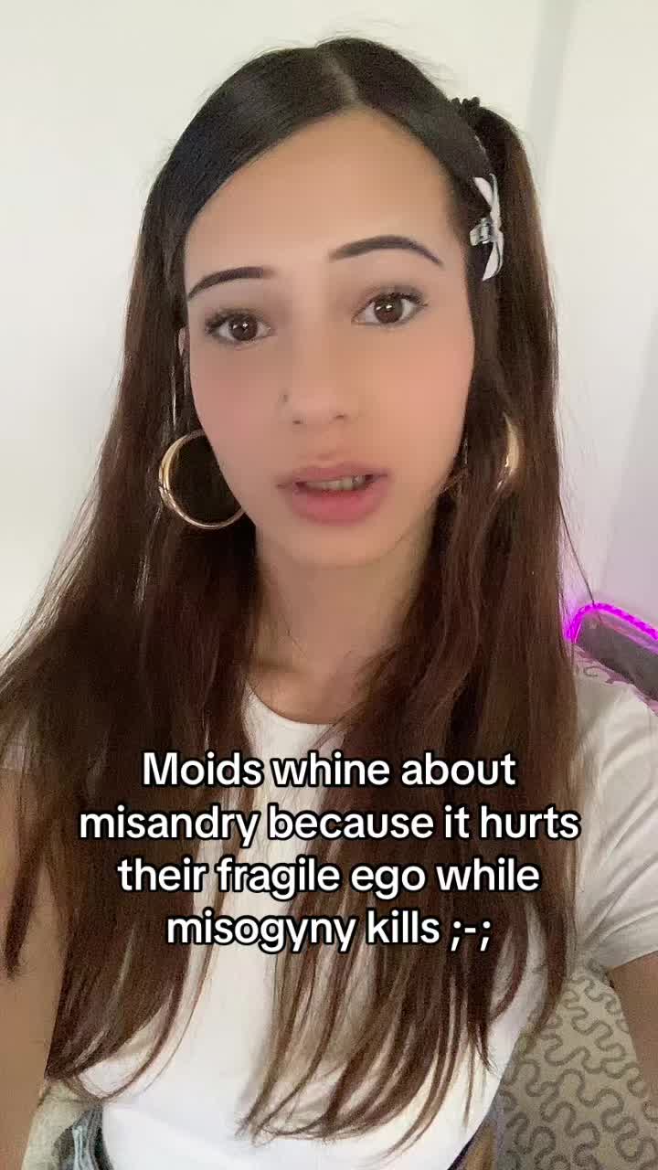 @evil cute girl 🎶
