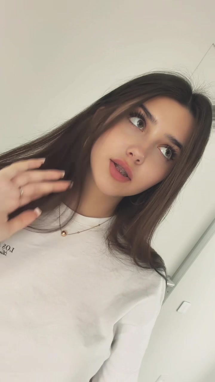 @Аня🤍