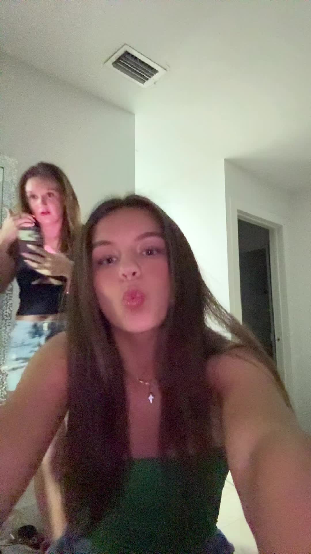 @avadigiacomo