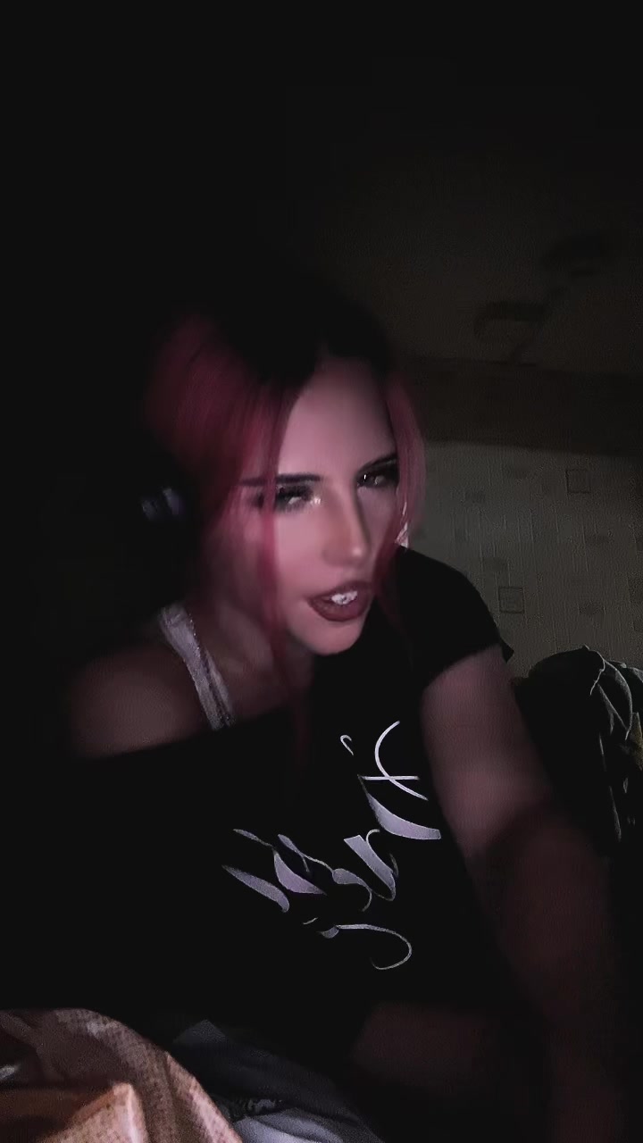 @Katie 🖤