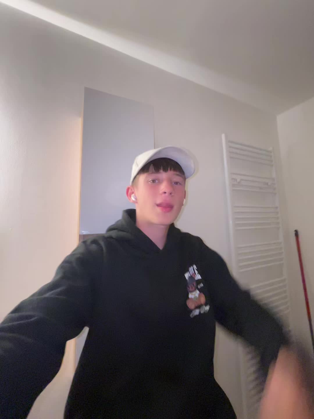 @Lenny.live