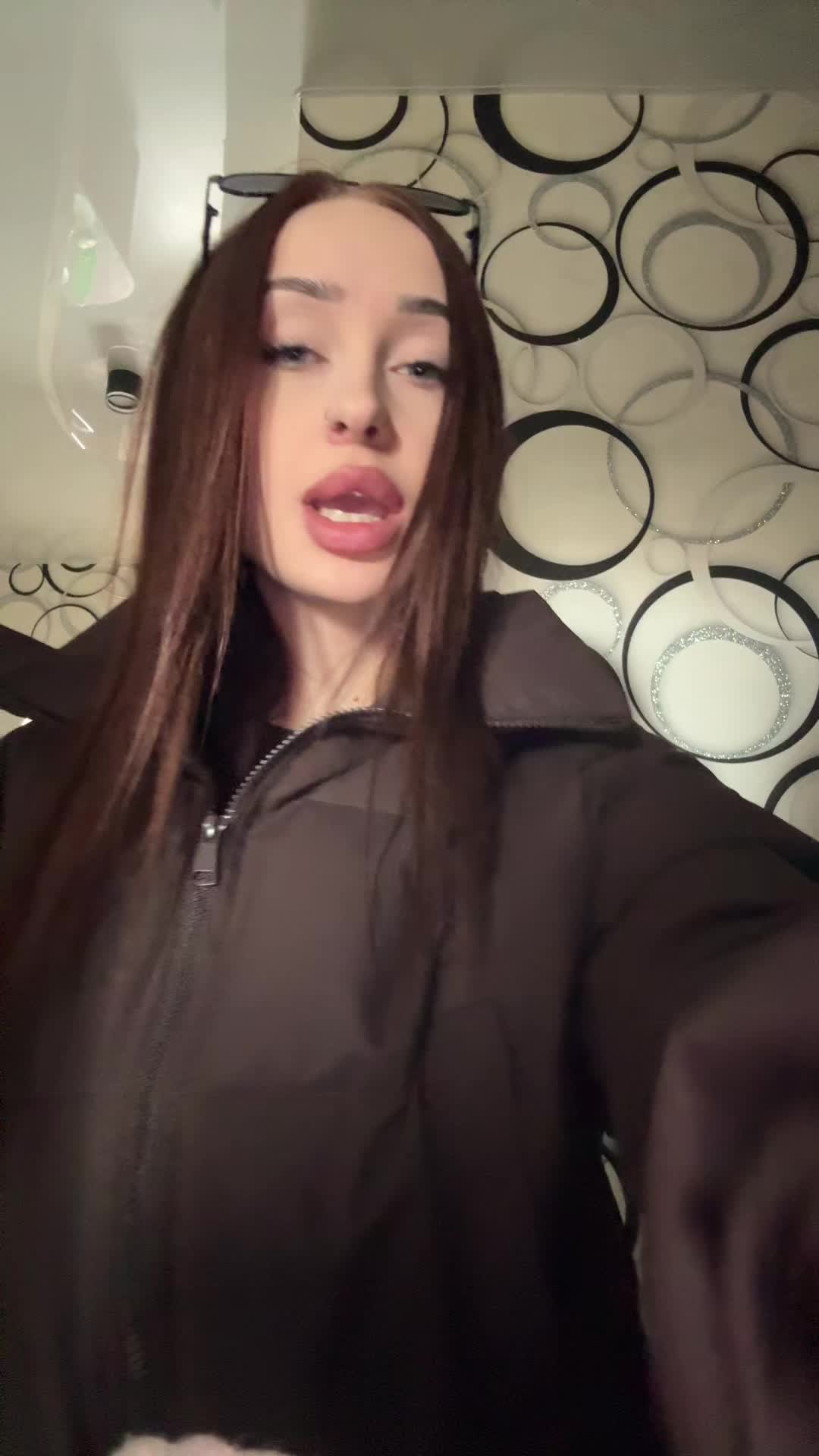 @⚜️