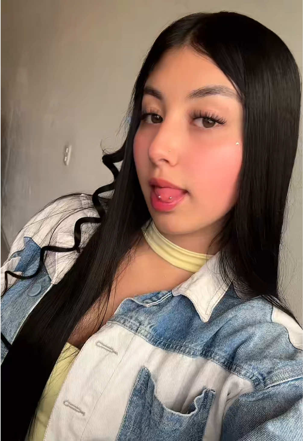 @𝒩𝒶𝓈🎀